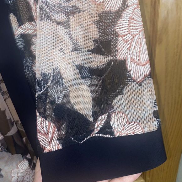 R&M Richard’s 18W Beautiful Sheer Woman’s Cardigan - Picture 9 of 12